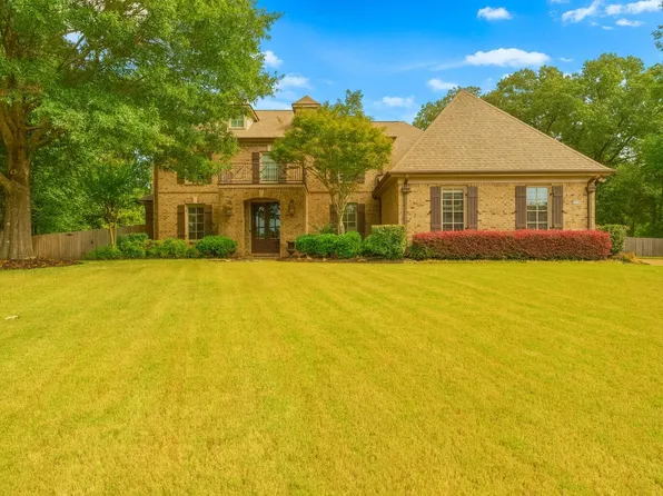 10374 Herons Ridge Cv, Arlington, TN 38002