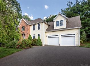 191 Woodmont Rd, Avon, CT 06001