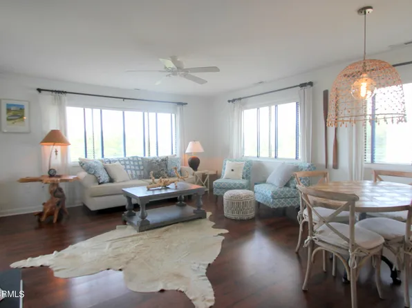 6 Foxfire Trace #6, Oak Island, NC 28465