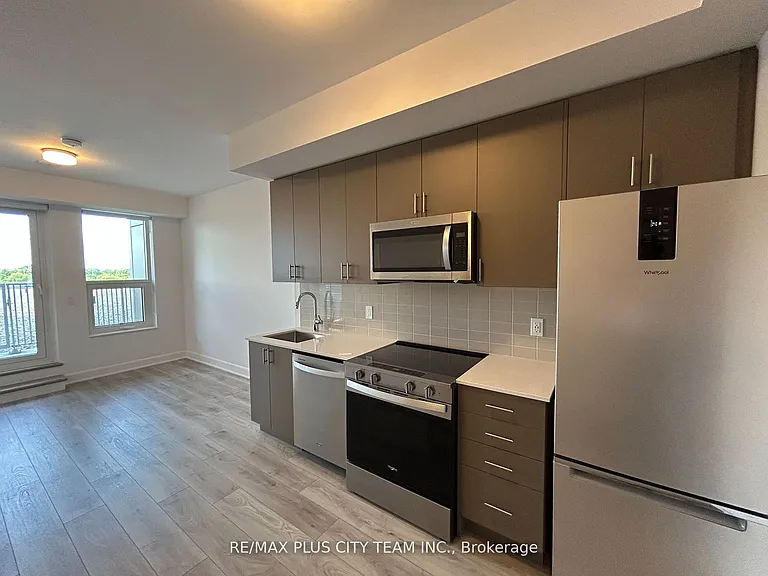 3240 William Coltson Ave #506 — Photo 5