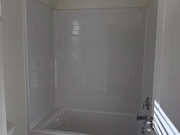 1539 Foxhill Ln — Photo 24