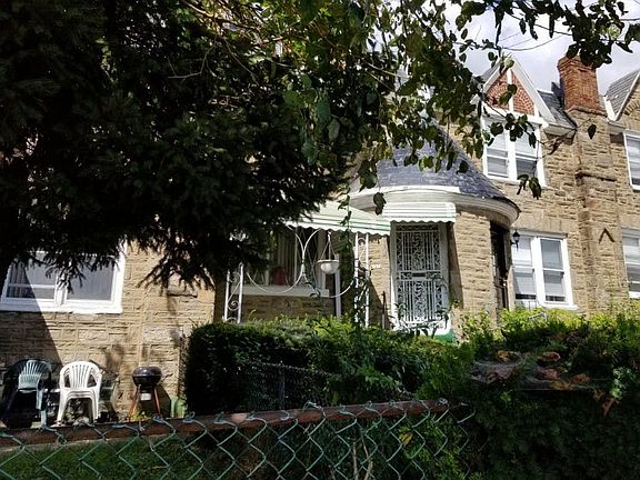 5th image of 1537 E Tulpehocken St