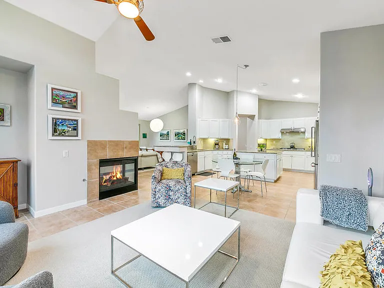 67361 N Laguna Dr — Photo 34