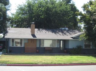 619 S Woodland St, Visalia, CA 93277