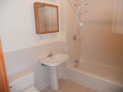 5th image of 1328 E 72nd St #1