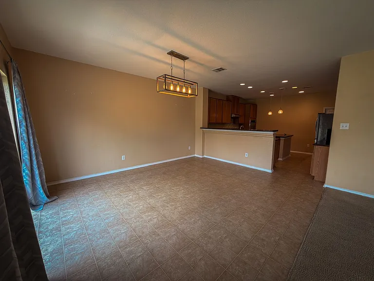 2250 Howry Dr — Photo 9
