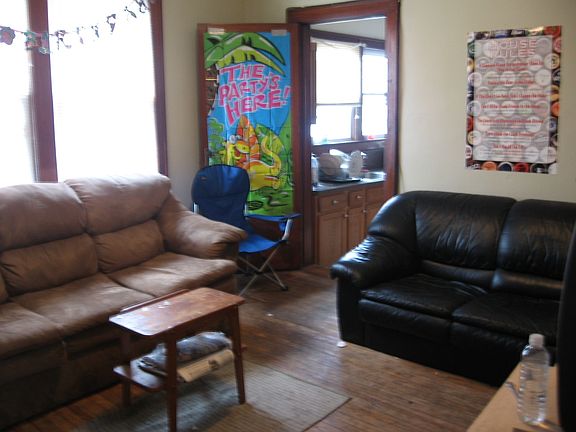 Apt. 2 Living Room