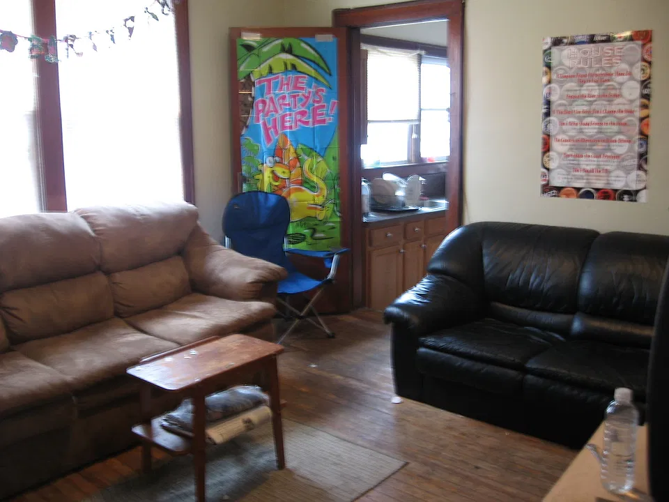Apt. 2 Living Room