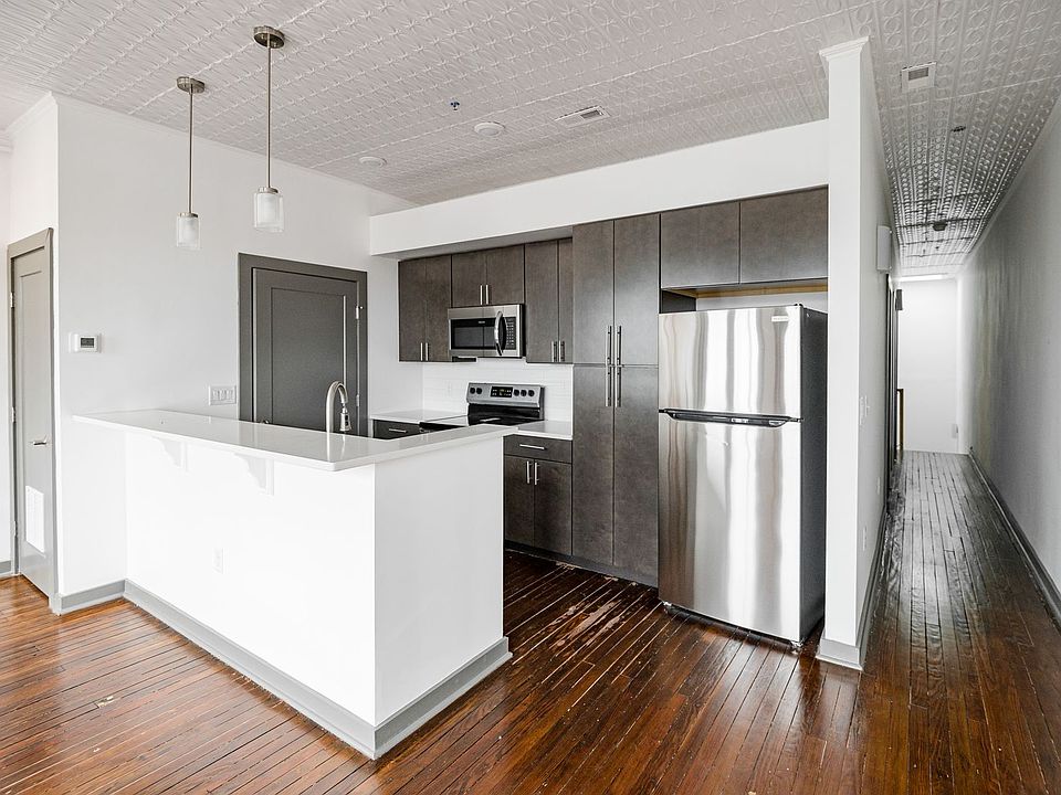 1st image of 1711 E Main St #5202