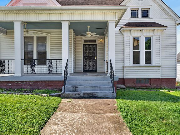 4th image of 222 Union St #222A