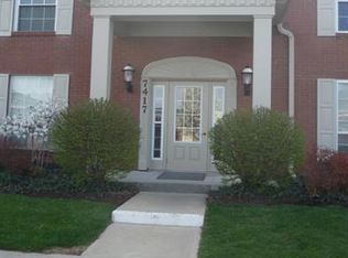 7417 Lions Head Dr, Indianapolis, IN 46260