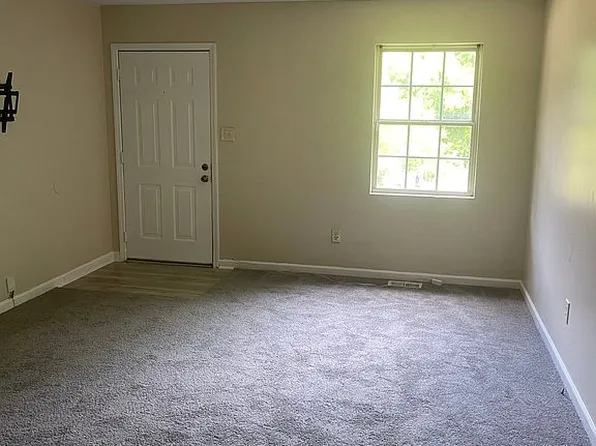 1006 Short St, Burlington, NC 27217