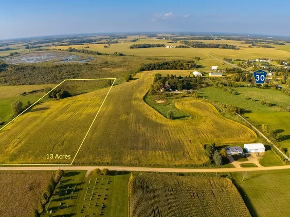 4X 314th St, New Prague, MN 56071