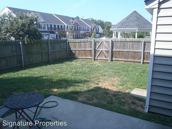 3rd image of 3825 Dominion Townes Cir