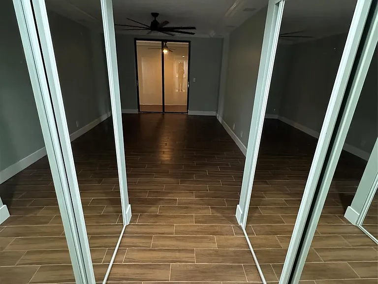7741 La Mirada Dr — Photo 7