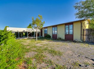 5728 Donna Alberta Dr SW, Albuquerque, NM 87121