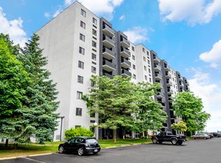 170 Old Carriage Dr #100, Kitchener, ON N2P 1Z7