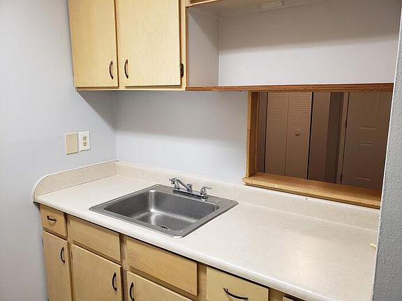 3rd image of 4525 Judith Ln SW Unit 10-1