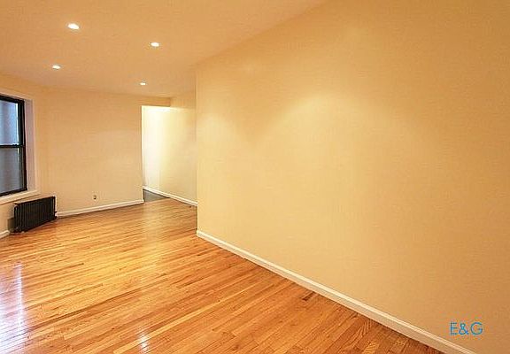 3rd image of 410 Lenox Ave APT 2S