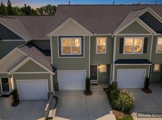 706 Elmbrook Dr, Simpsonville, SC 29681
