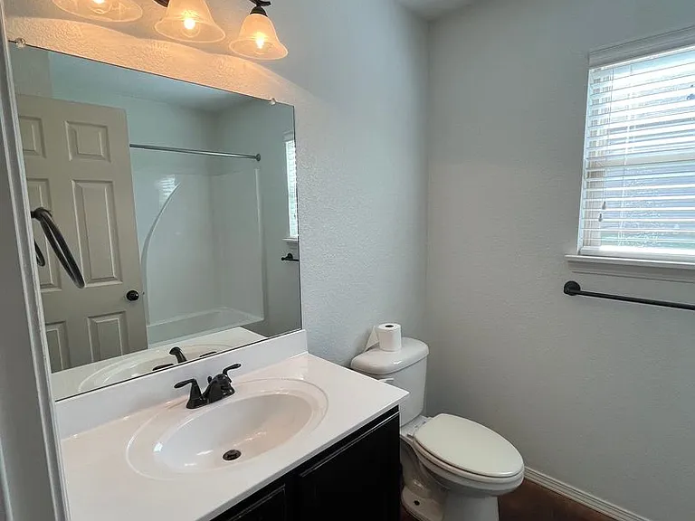 3210 Miracle Heights Cv — Photo 14