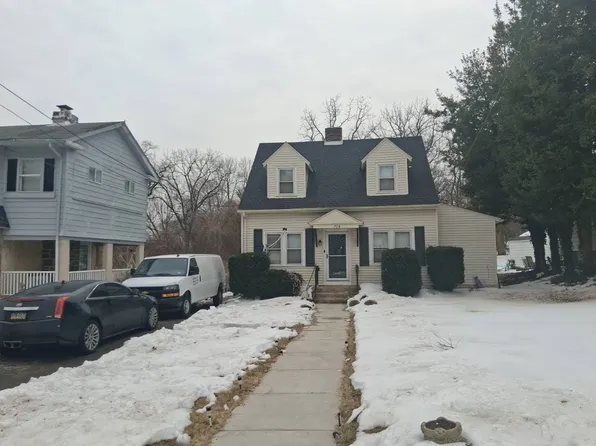 724 9th Ave, Prospect Park, PA 19076