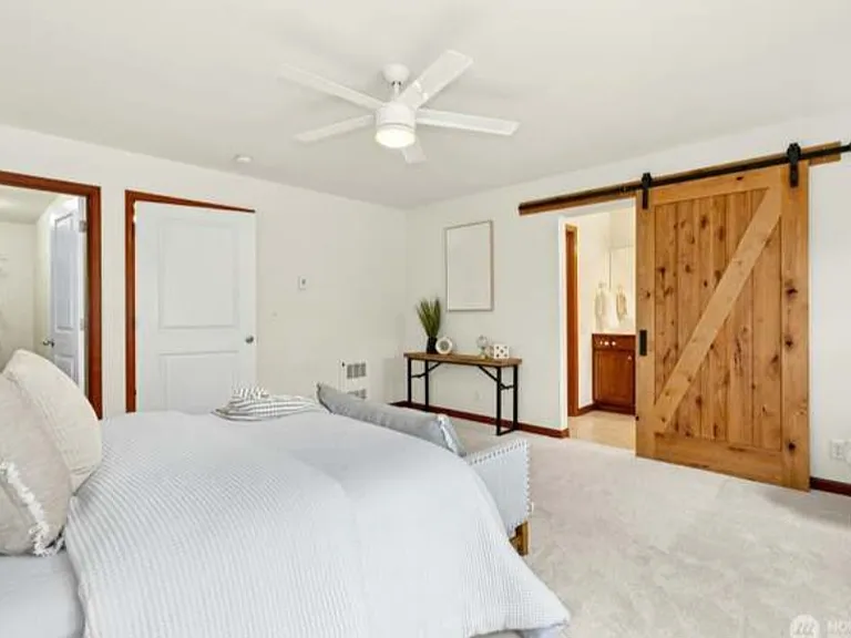 1447 NE 166th Ct #1 — Photo 24