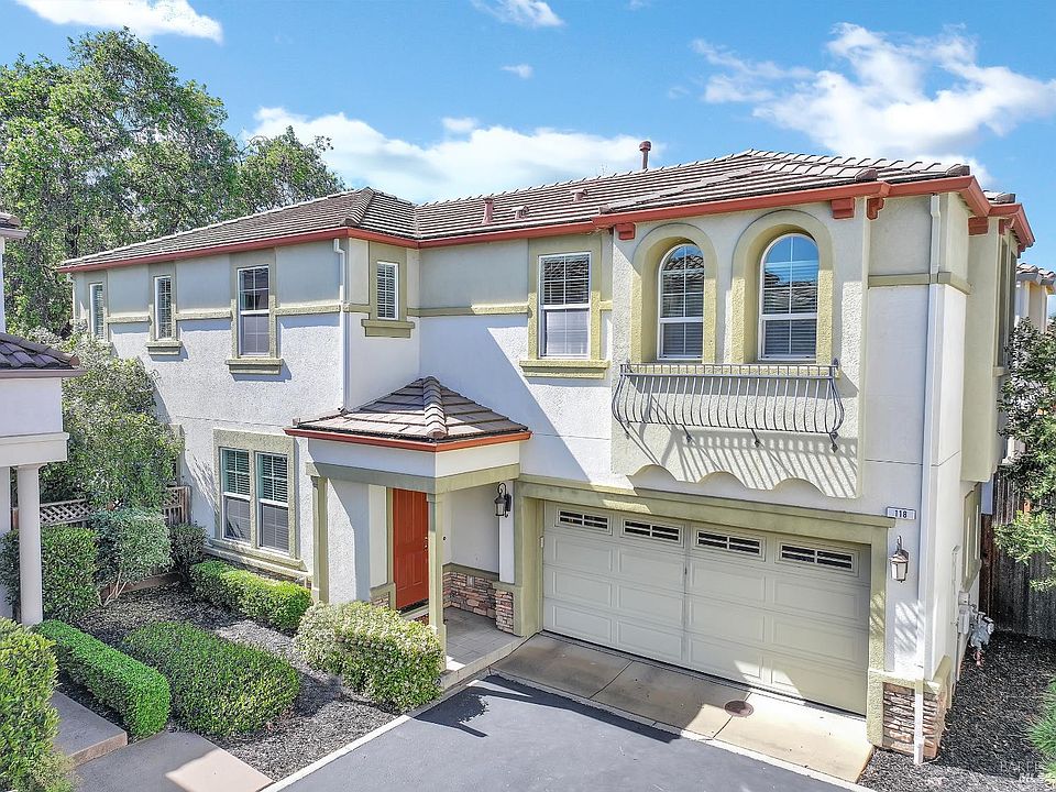 1st image of 118 REFOSCO Court