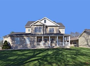 880 Sulphur Spring Rd, Ballwin, MO 63021