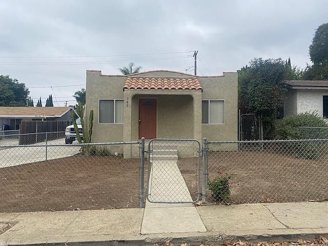 1st image of 363 E McFarlane Dr #363