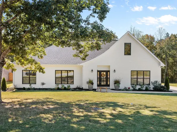 3707 Little Dr SW, Hartselle, AL 35640