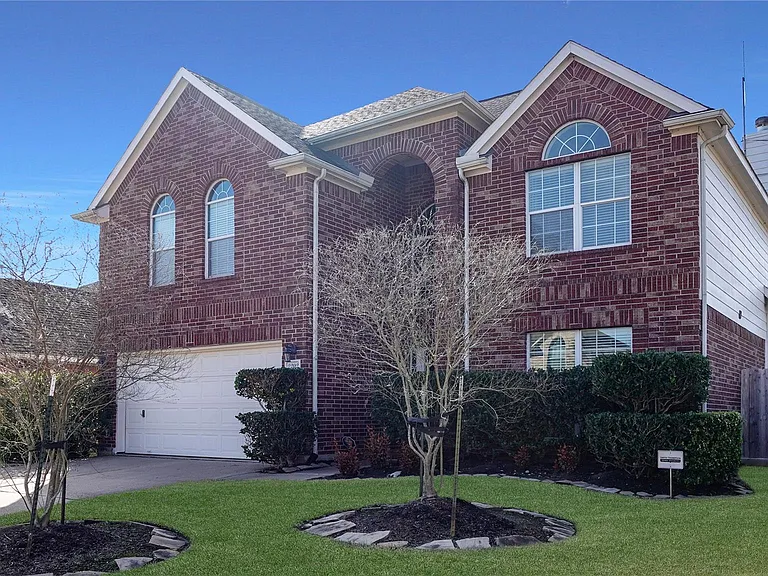 2202 Drake Falls Dr — Photo 2