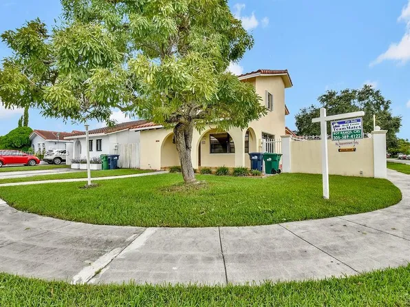 9853 SW 1st Ter, Miami, FL 33174