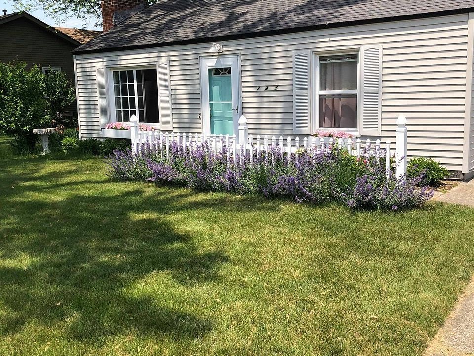 1st image of 297 W 30th St