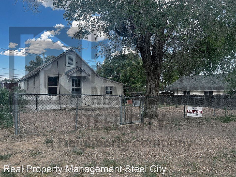 1st image of 1911 E 3rd St