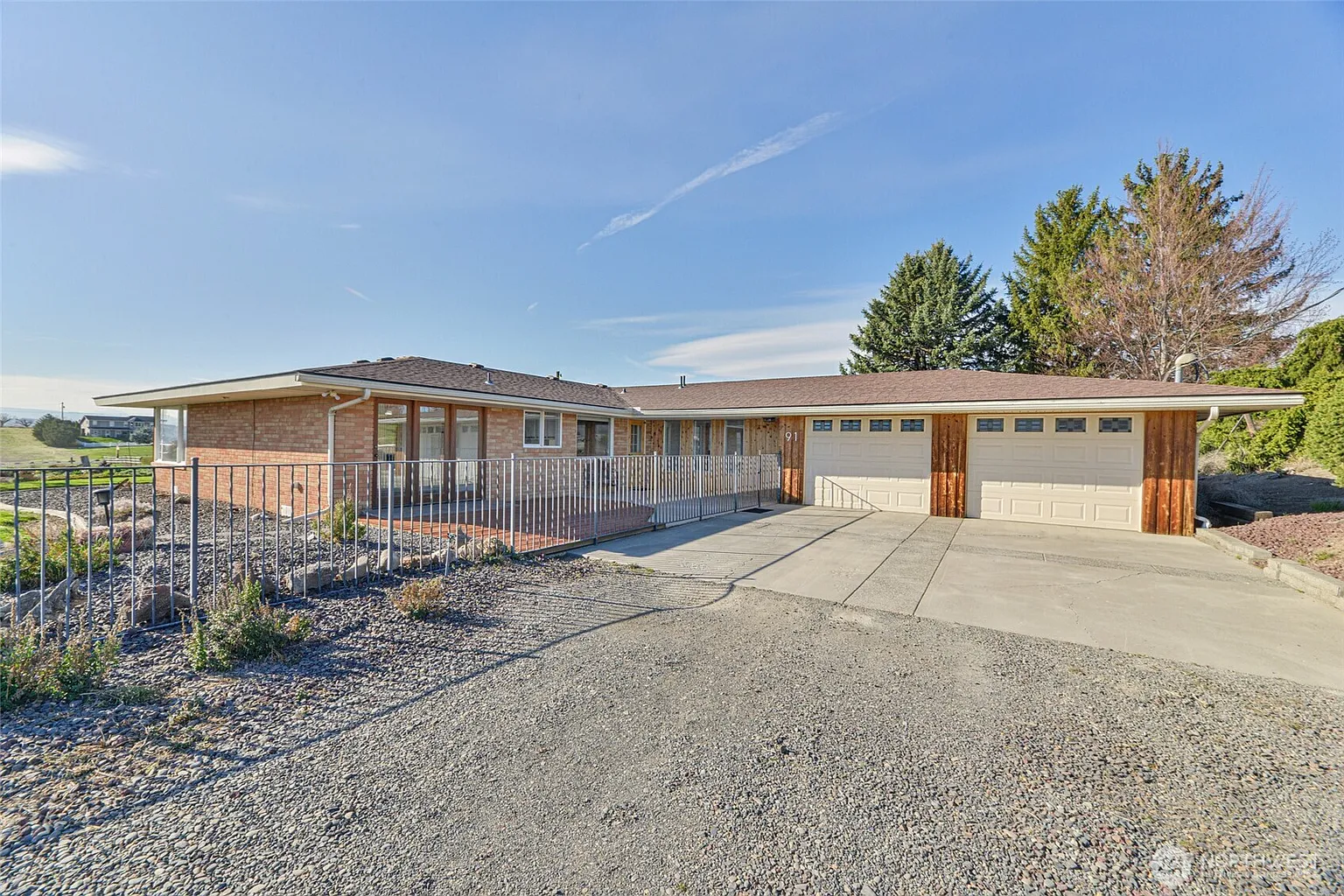91 Wilson Road photo 1