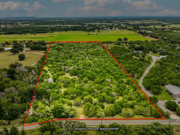 9133 McArthur Ct, Tolar, TX 76476