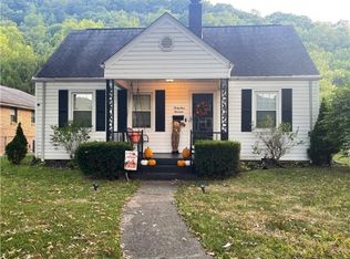 4113 Washington Ave SE, Charleston, WV 25304