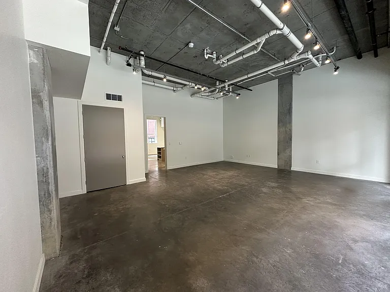 Paperbox Lofts — Photo 125