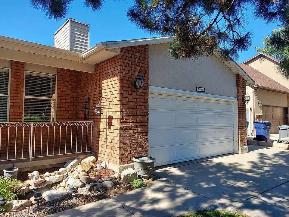 1st image of 1683 E Sunrise Meadow Dr