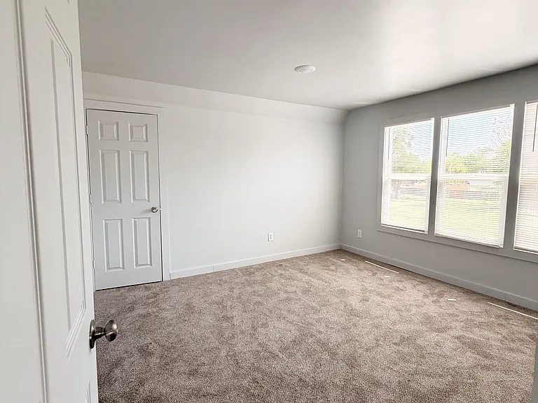 13395 Maiden St — Photo 10