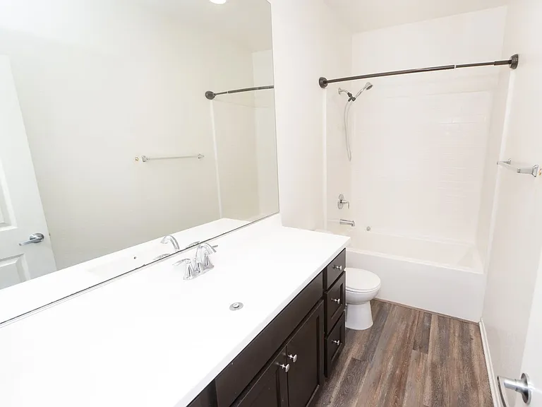 5405 San Virgilio — Photo 32