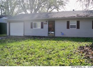 8724 Parkdale Dr, Caseyville, IL 62232