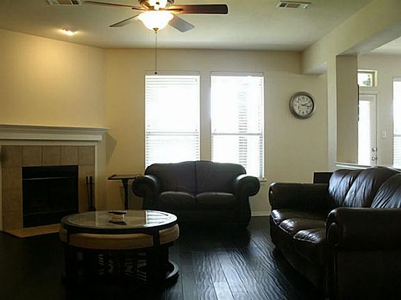 3rd image of 10612 Matador Dr