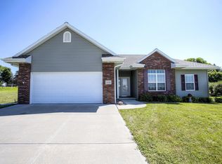 22016 Elderberry Rd, Glenwood, IA 51534