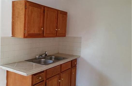 2nd image of 2314 Grandview Blvd