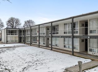 3415 Fairmont Rd, Royal Oak, MI 48073