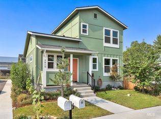 3819 N Kay St, Garden City, ID 83714