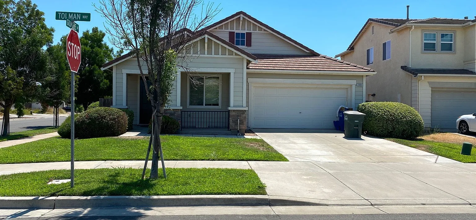 4694 Tolman Way photo 1