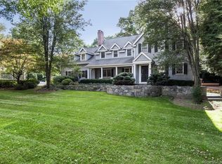 1 Tulip Tree Ln, Darien, CT 06820